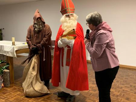 Kirche Kunterbunt begeistert im Advent